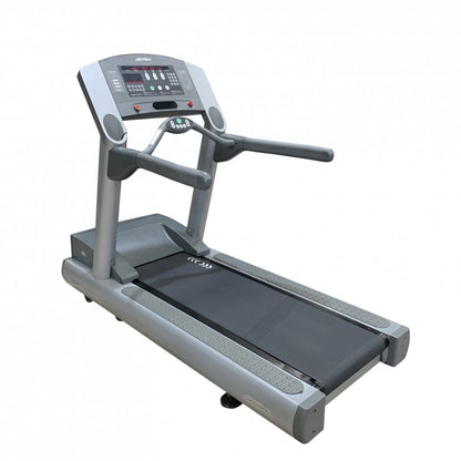 Life Fitness 95Ti Treadmill